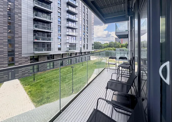 Manchester Waterside Retreat
